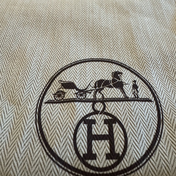 HERMES Authentic Shoe Dust Storage Bag Herringbone Drawstring Logo 15.5” x 8.75” - Picture 8 of 11